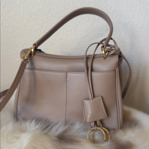 Balenciaga Rodeo - Picture 6 of 17